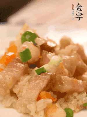 出鍋后撒點蔥花更香。